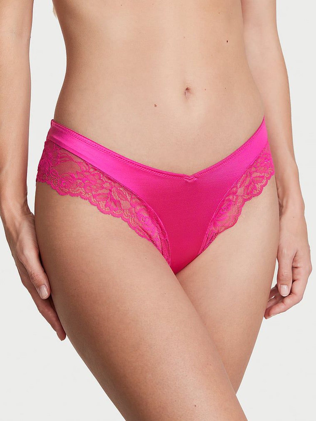 

Victoria's Secret Women Lace Low Rise Hipster Briefs, Pink