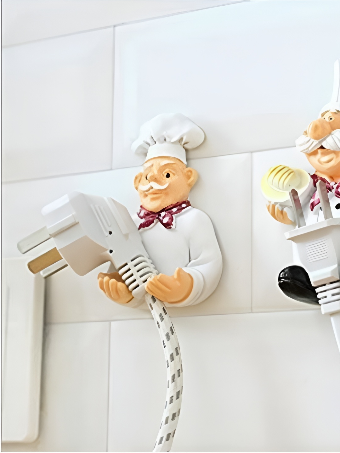

Zart 2 Pcs Cook Fat Chef Mobile Power Plug Hook, White