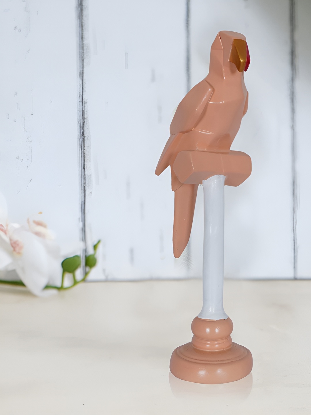 

Zart Pink and Goldtoned Birds and Animals Figurine Showpiece