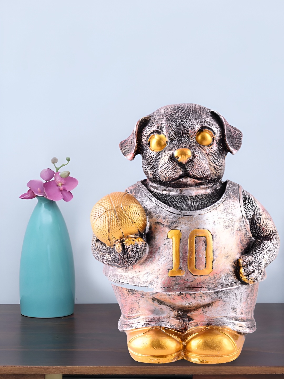 

Zart Grey Figurine Showpiece