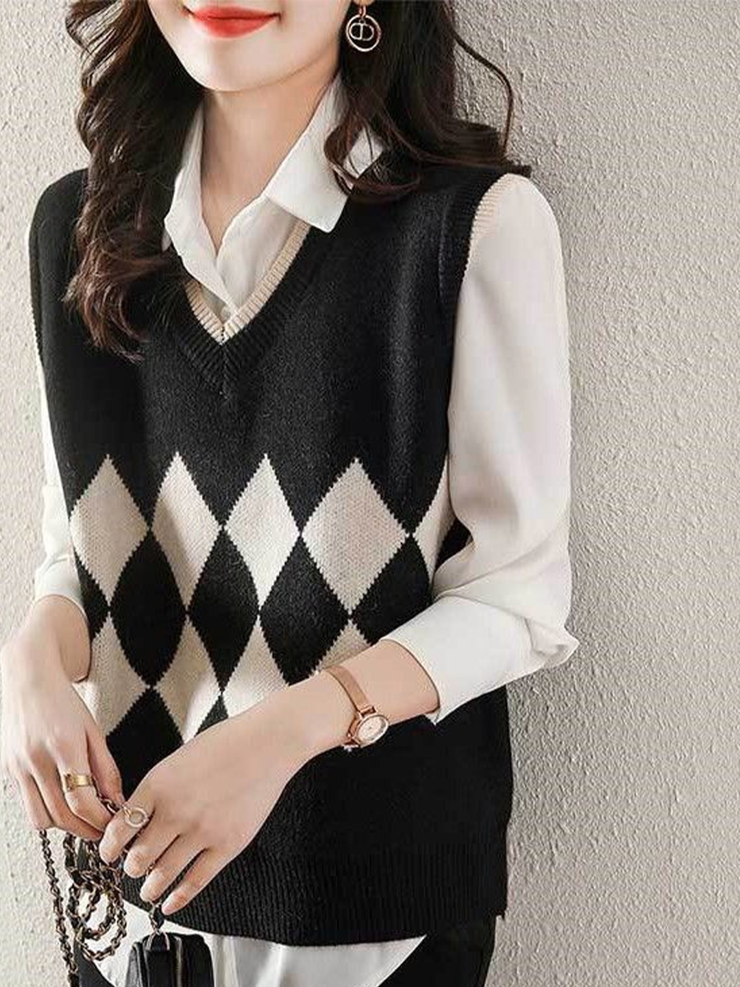 

StyleCast Women Sweater Vest, Black