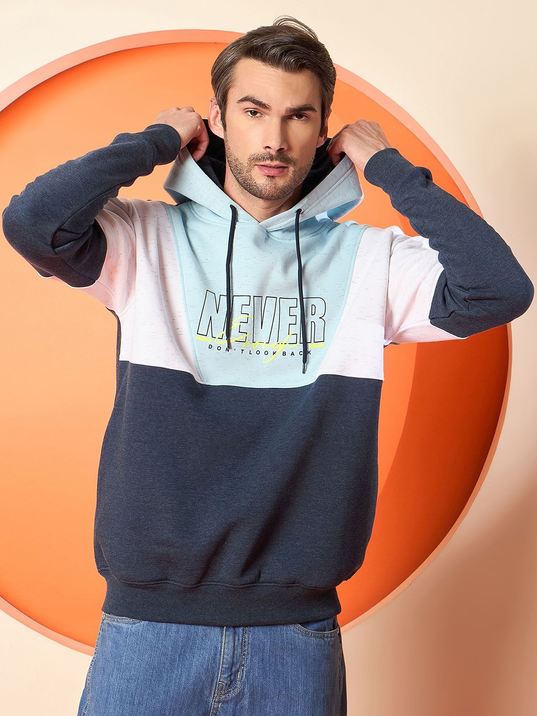 

Club York Men Colourblocked Hooded Sweatshirt, Navy blue