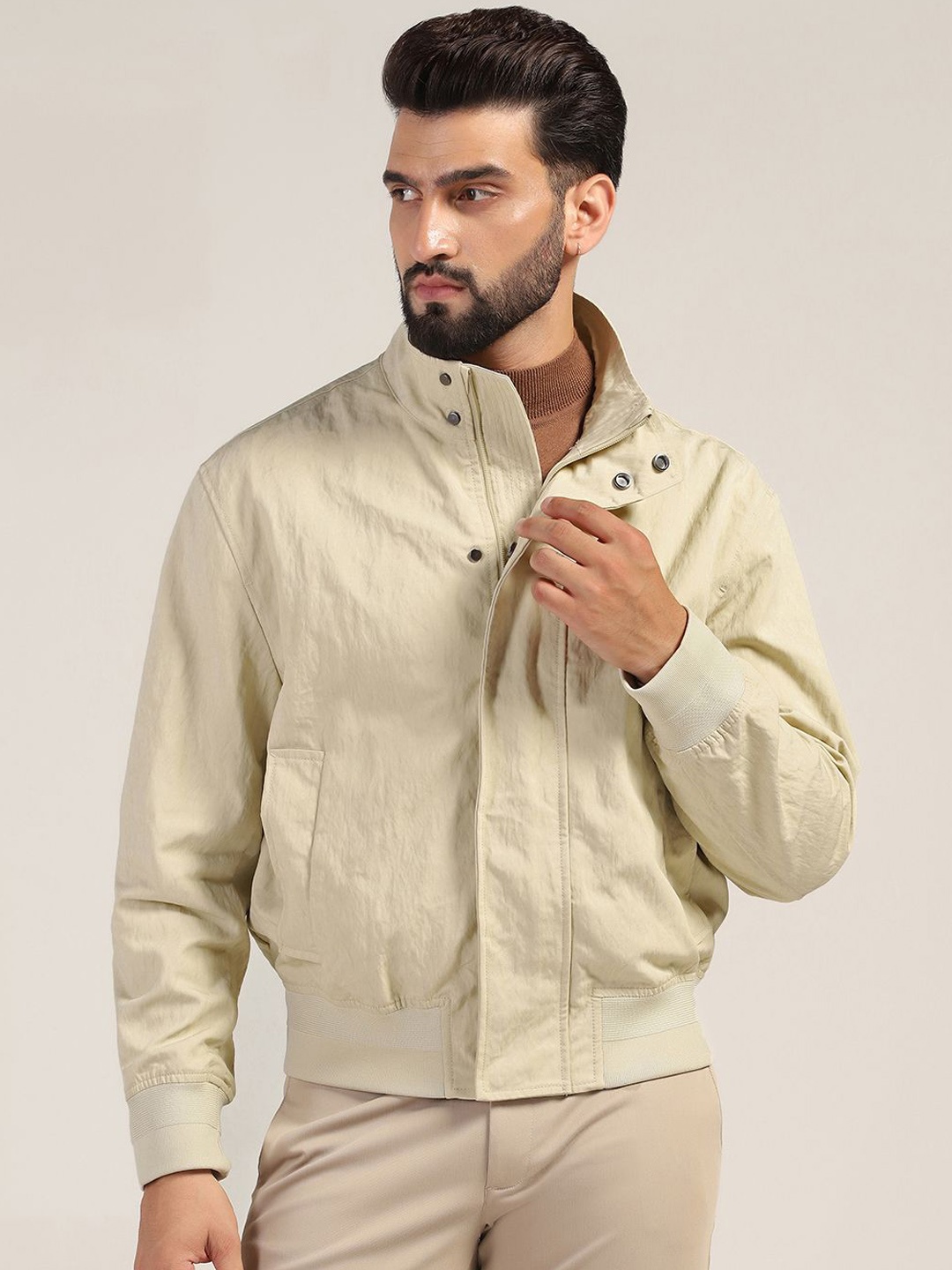 

Blackberrys Men Mock Collar Solid Casual Bomber Jacket, Beige