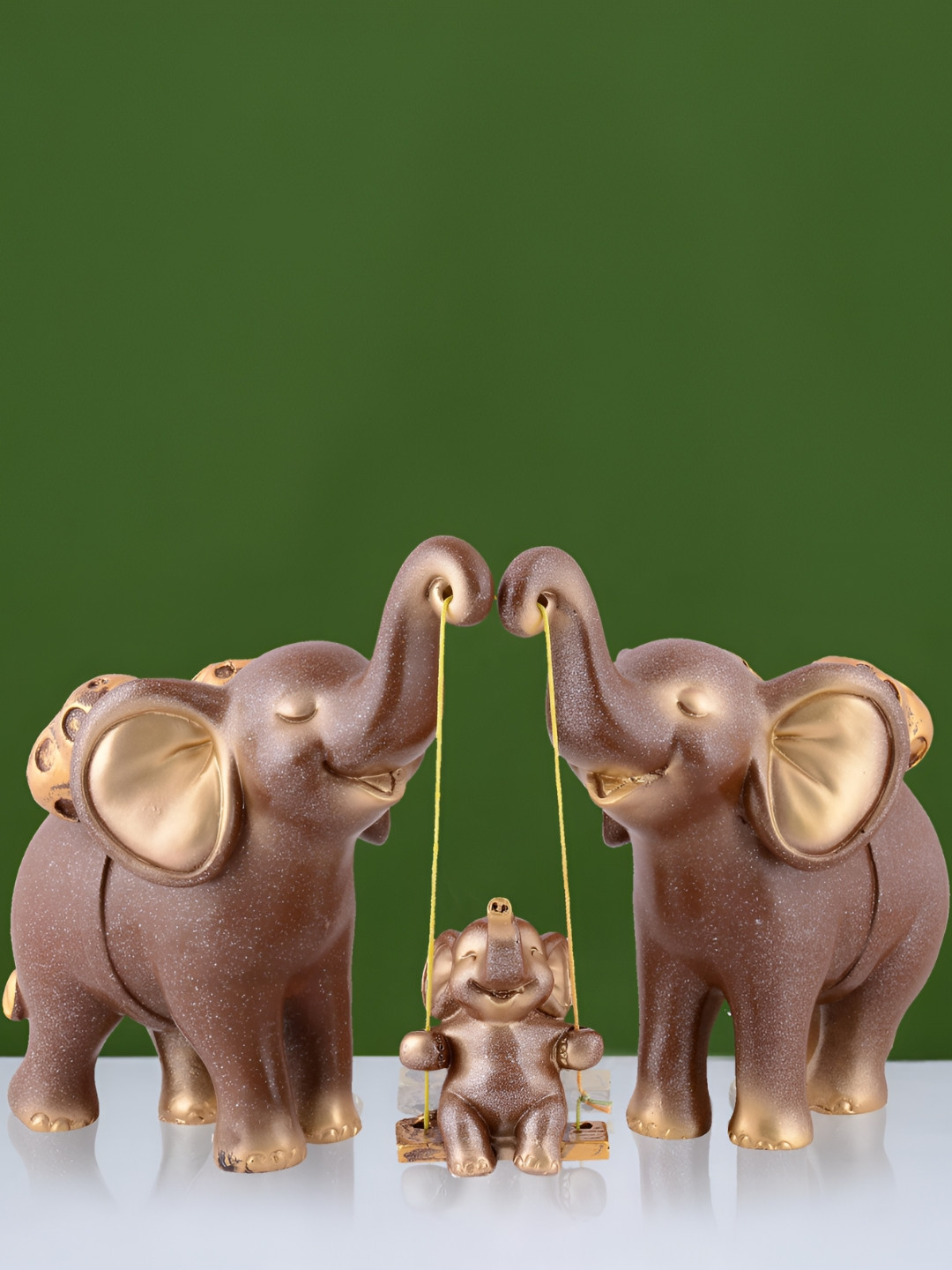 

Zart Brown Idol Showpiece