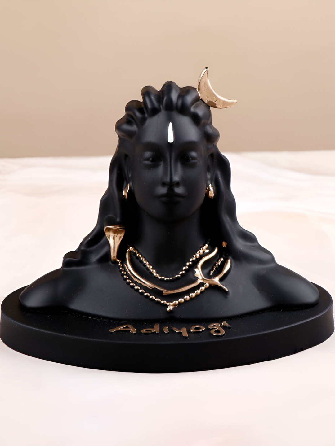 

Archies Black Idol Showpiece