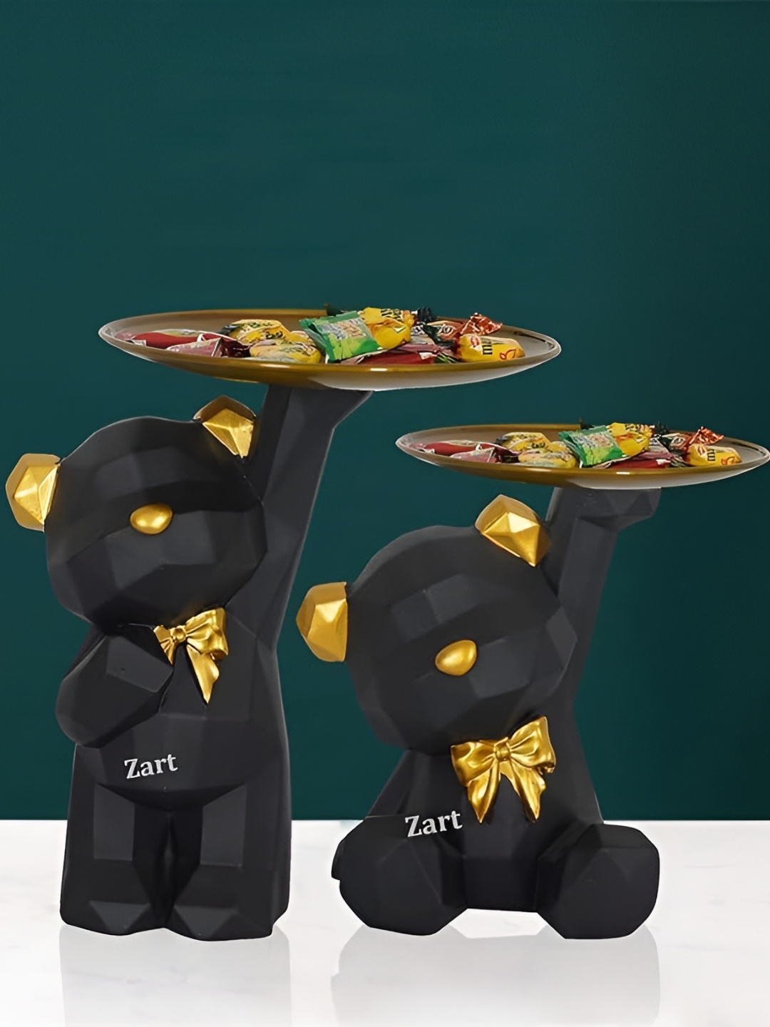 

Zart Black Idol Showpiece