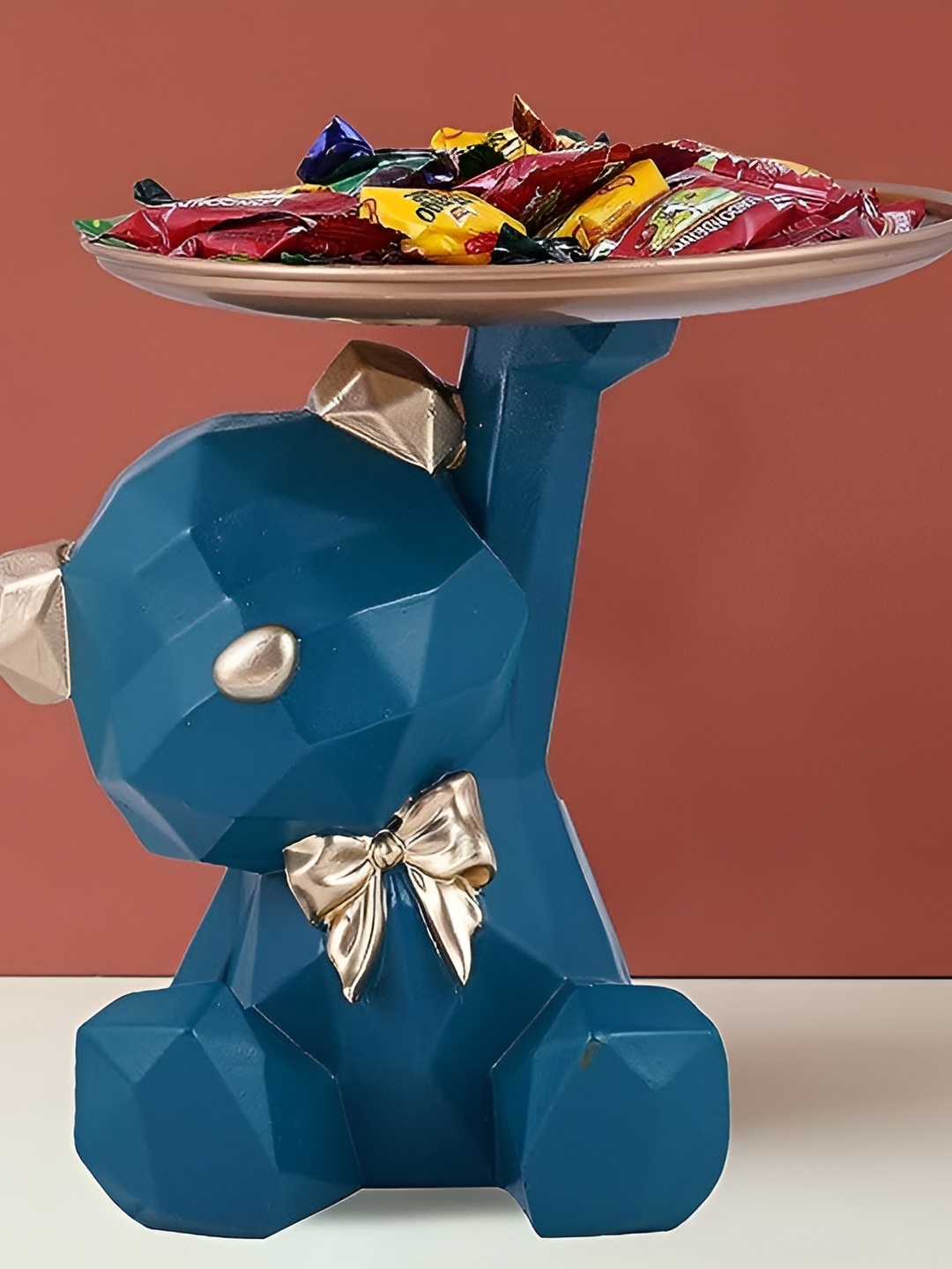 

Zart Blue Idol Showpiece