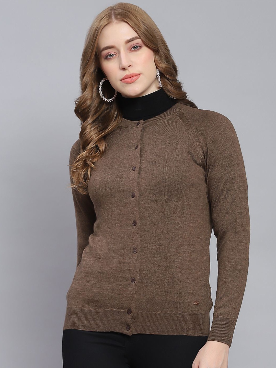 

Monte Carlo Women Round Neck Long Sleeves Woollen Cardigan, Brown