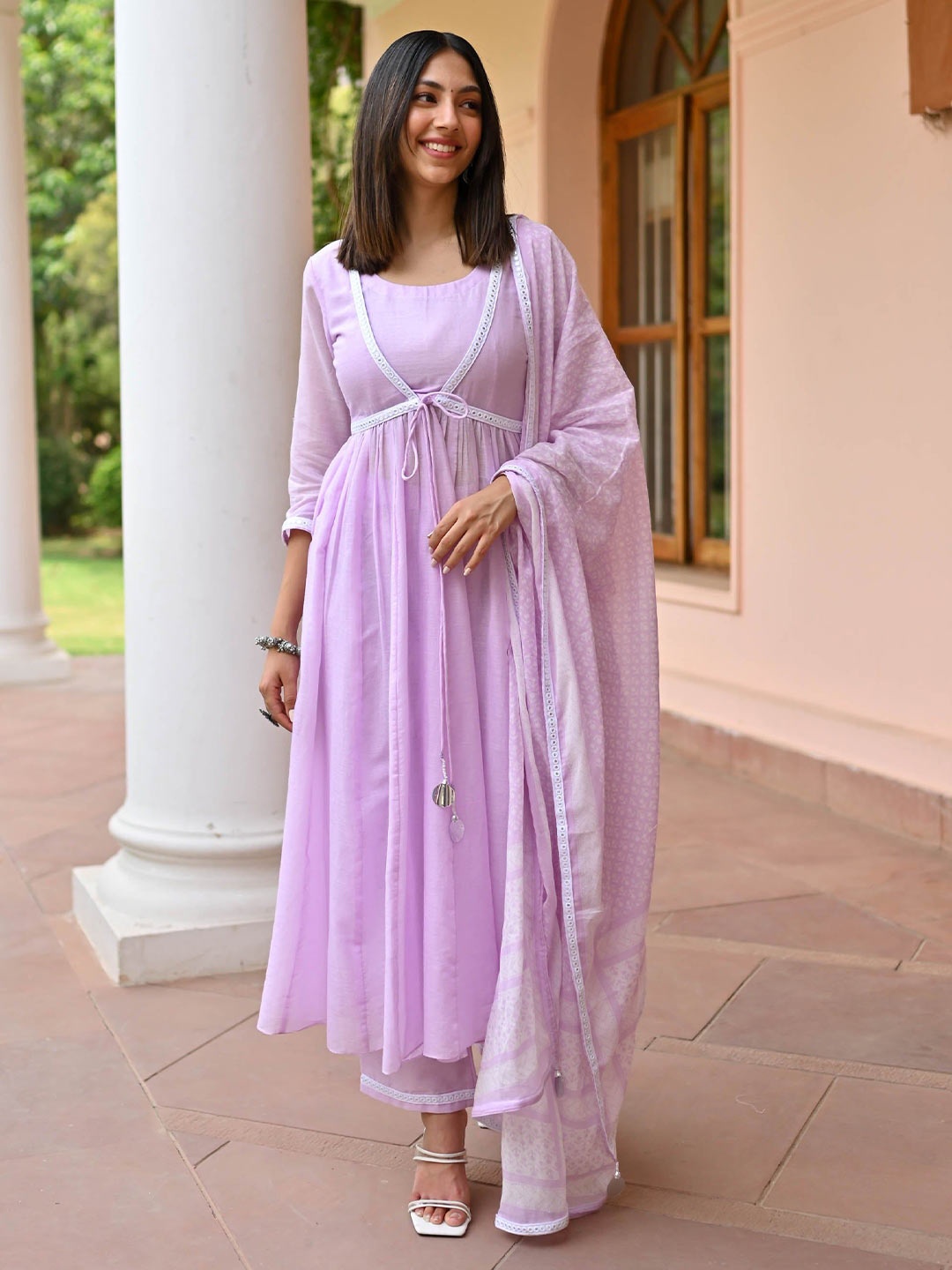 

Bunaai Pleated Kurta with Pyjama & Dupatta, Lavender