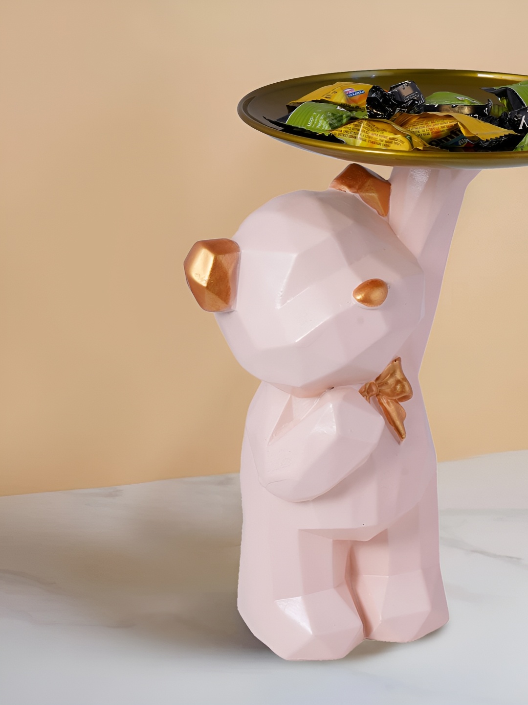 

Zart Pink Idol Showpiece