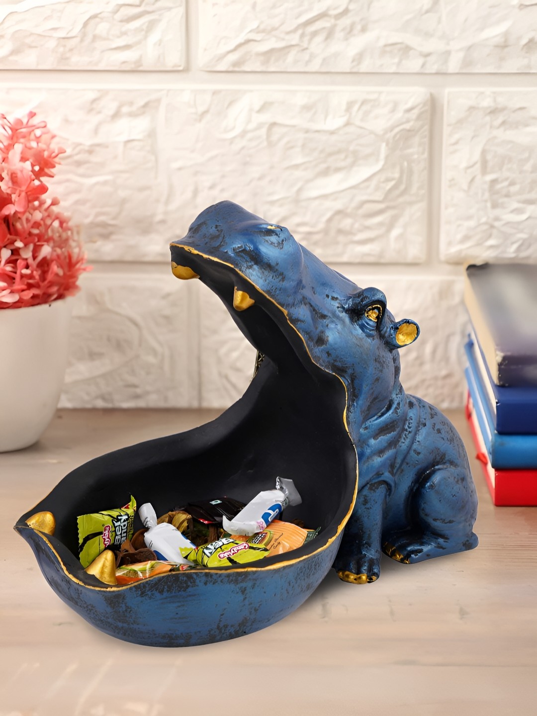 

Zart Blue Idol Showpiece