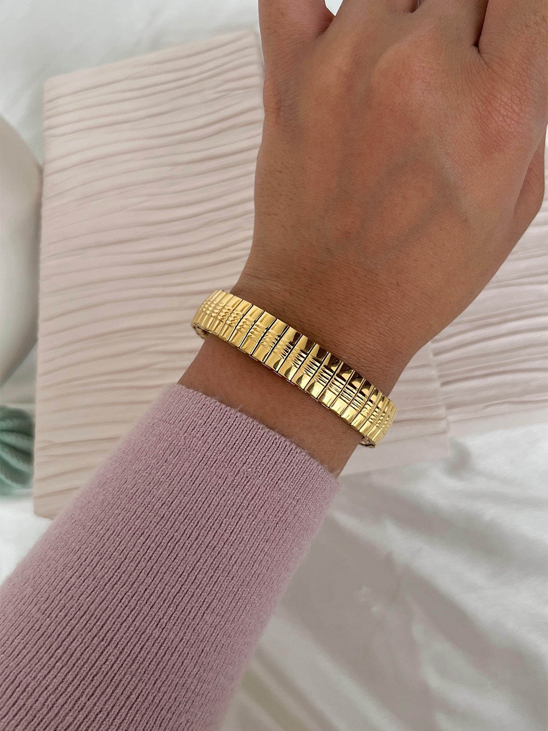 

The Cacti Store Stainless Steel Bangle-Style Bracelet, Gold