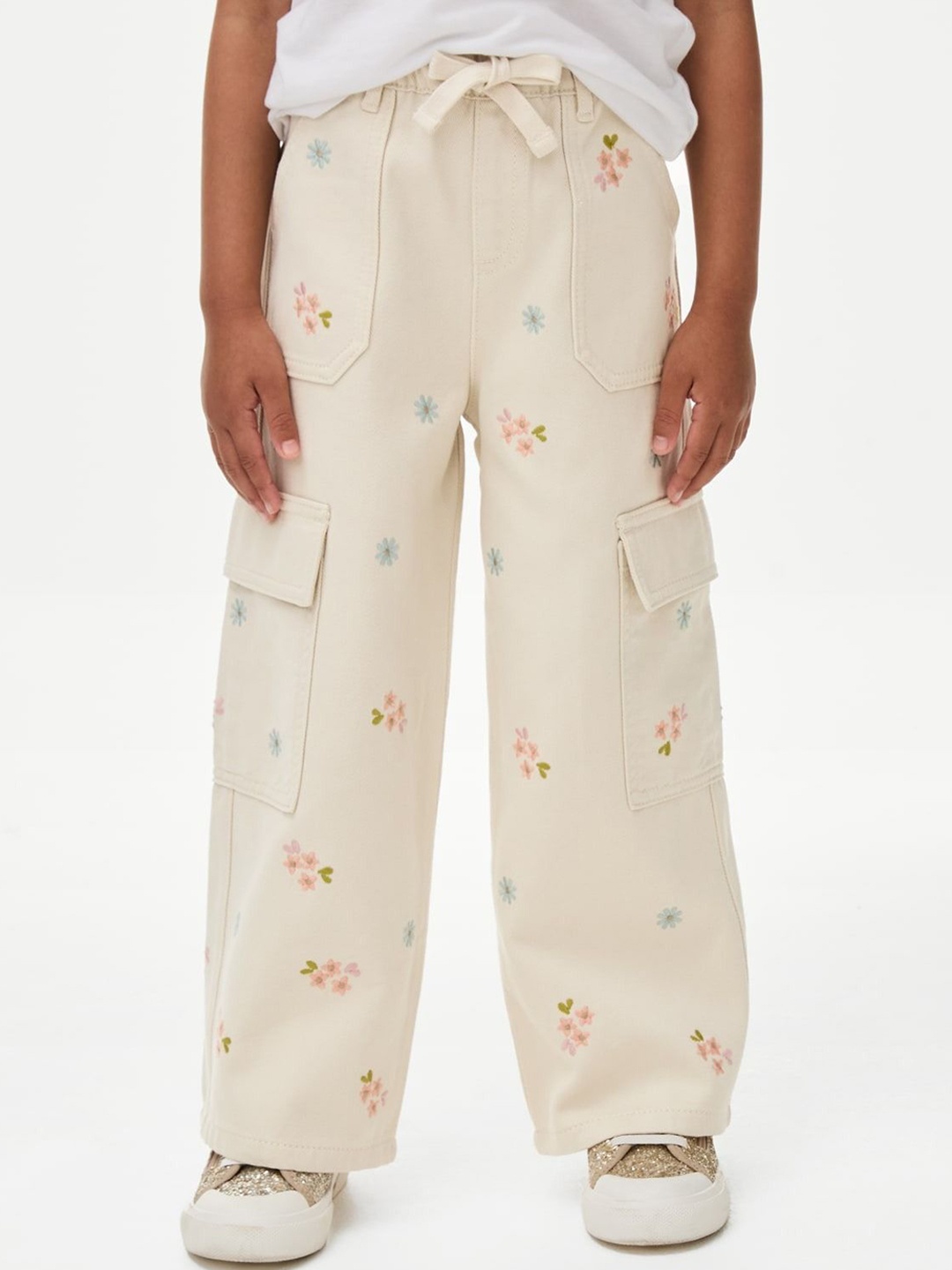 

Marks & Spencer Girls Pure Cotton Floral Printed Regular Fit Cargo, Beige