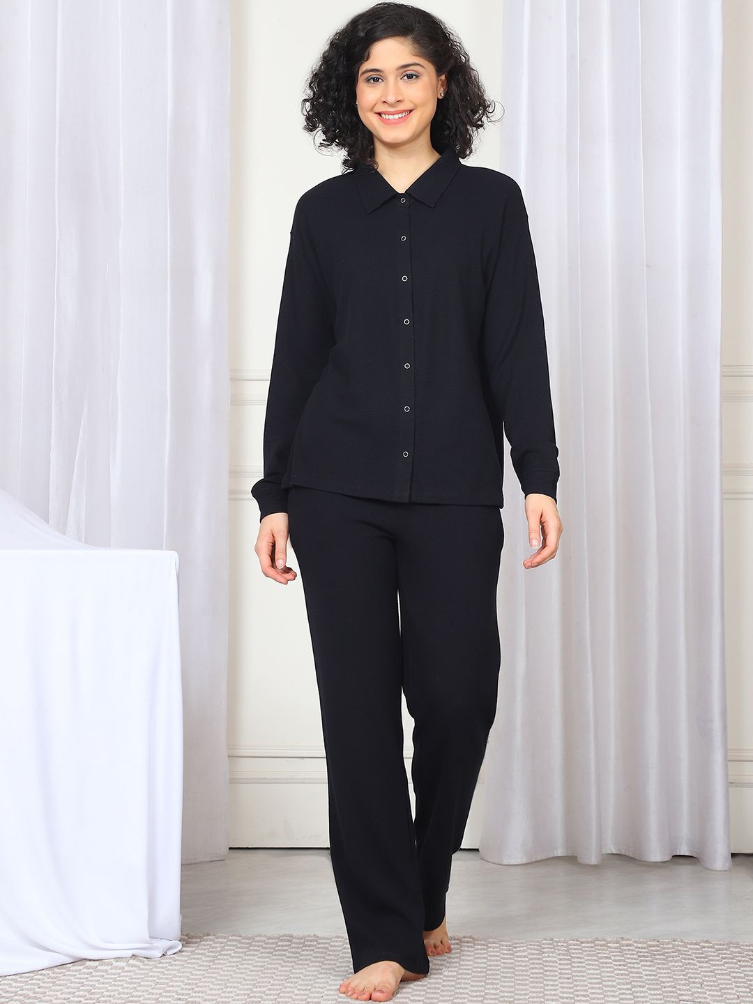 

Kanvin Women Solid Shirt Collar Long Sleeves Shirt & Pyjamas Night suit, Black