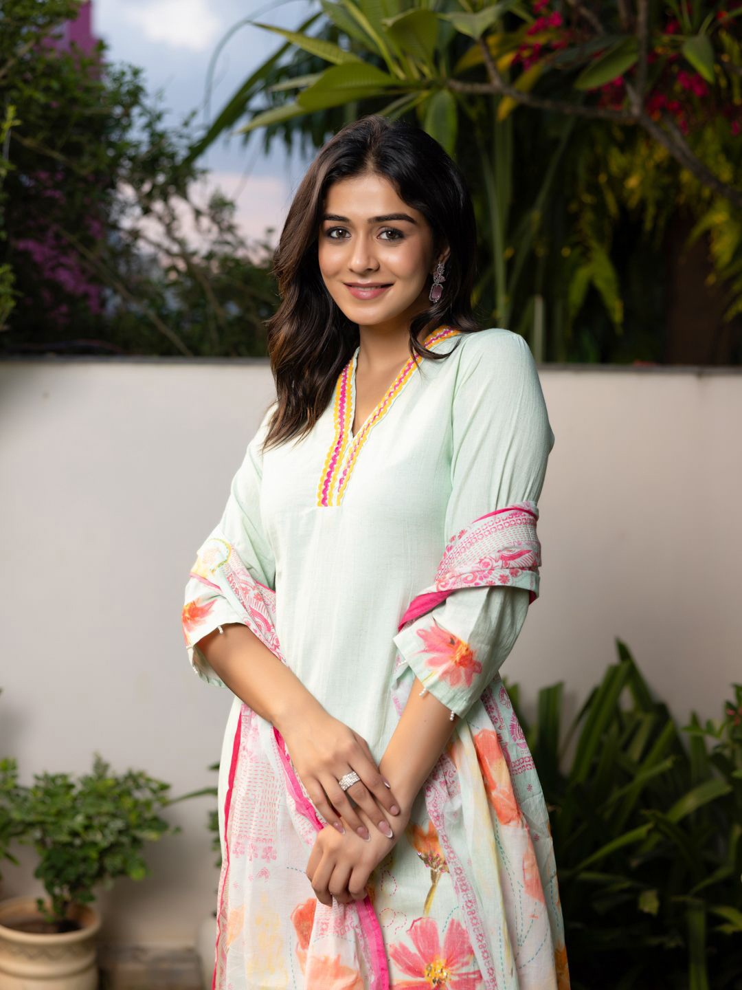 

Ambraee Floral Printed Thread Work A-Line Kurta With Trouser & Dupatta, Green