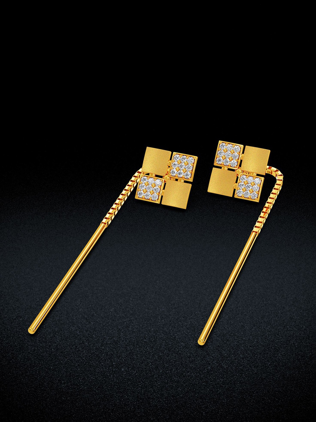 

Joyalukkas 22 KT Gold Earrings-2.64g