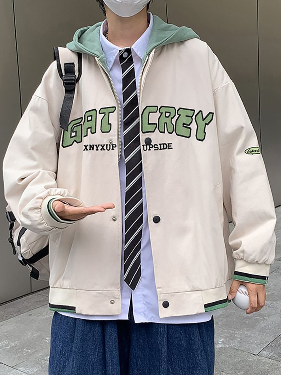 

StyleCast x Revolte Men Tailored Jacket, Khaki