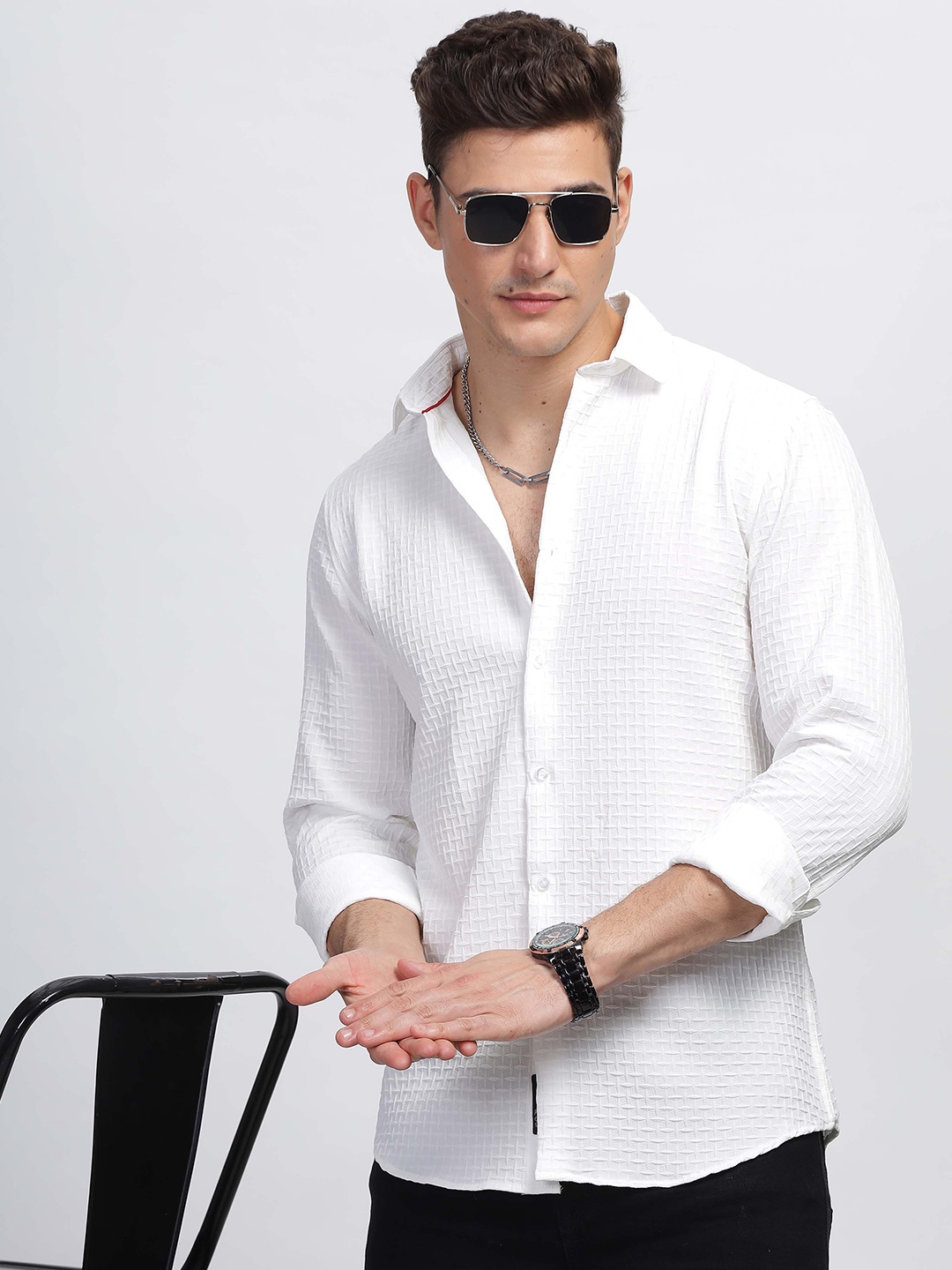 

HOUSE OF MAHNOTS Men Classic Spread Collar Textured Casual Shirt, White
