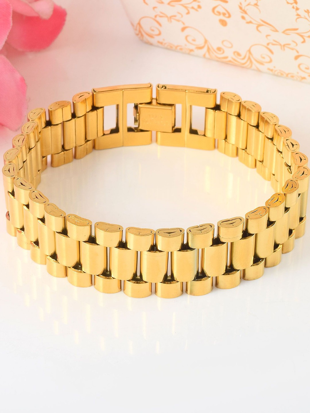 

MEMOIR Unisex Gold-Plated Thick Heavy and Broad Link Bracelet