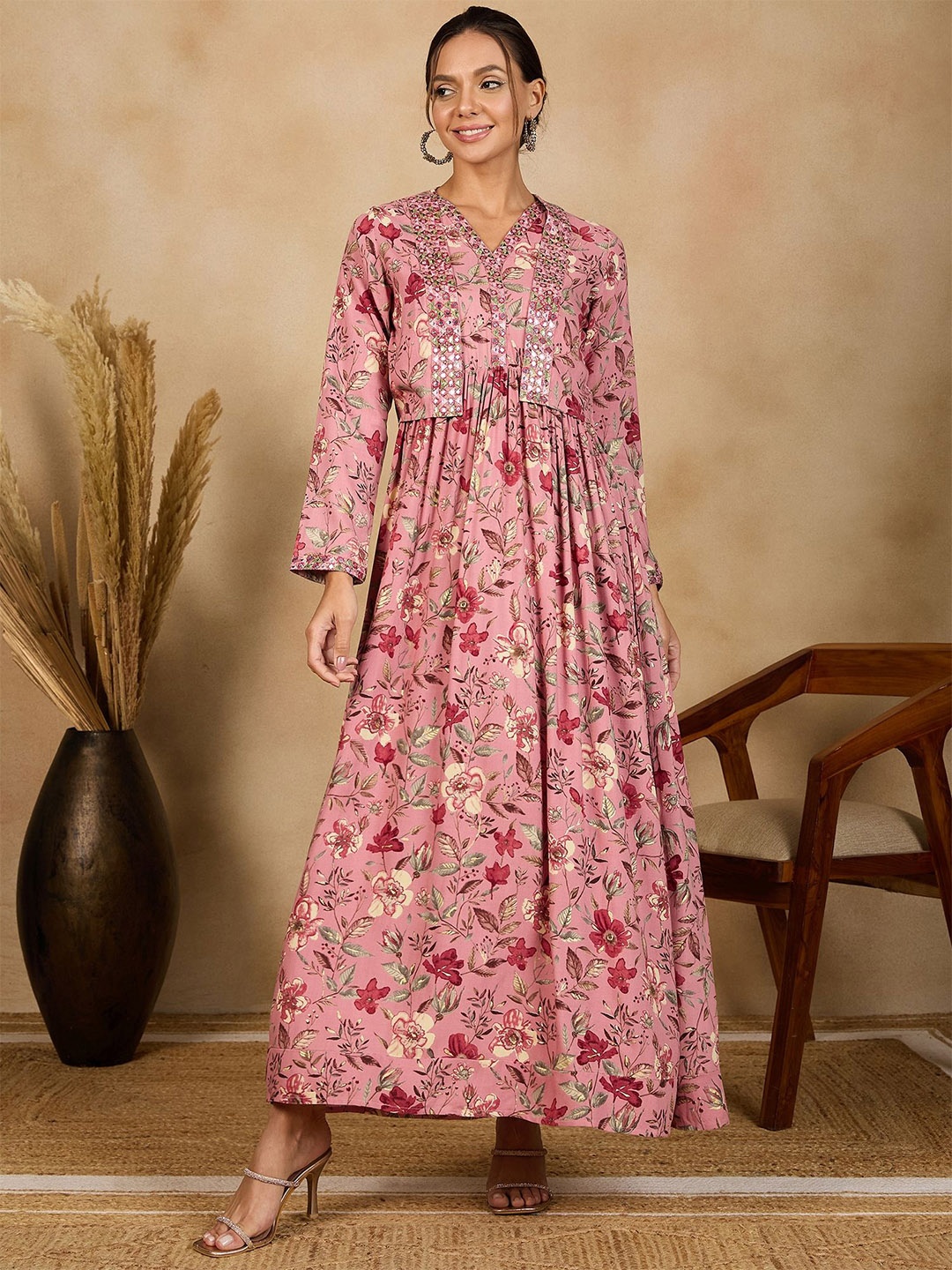 

WineRed Women Floral Print Fit & Flare Maxi Dress With Jacket, Pink
