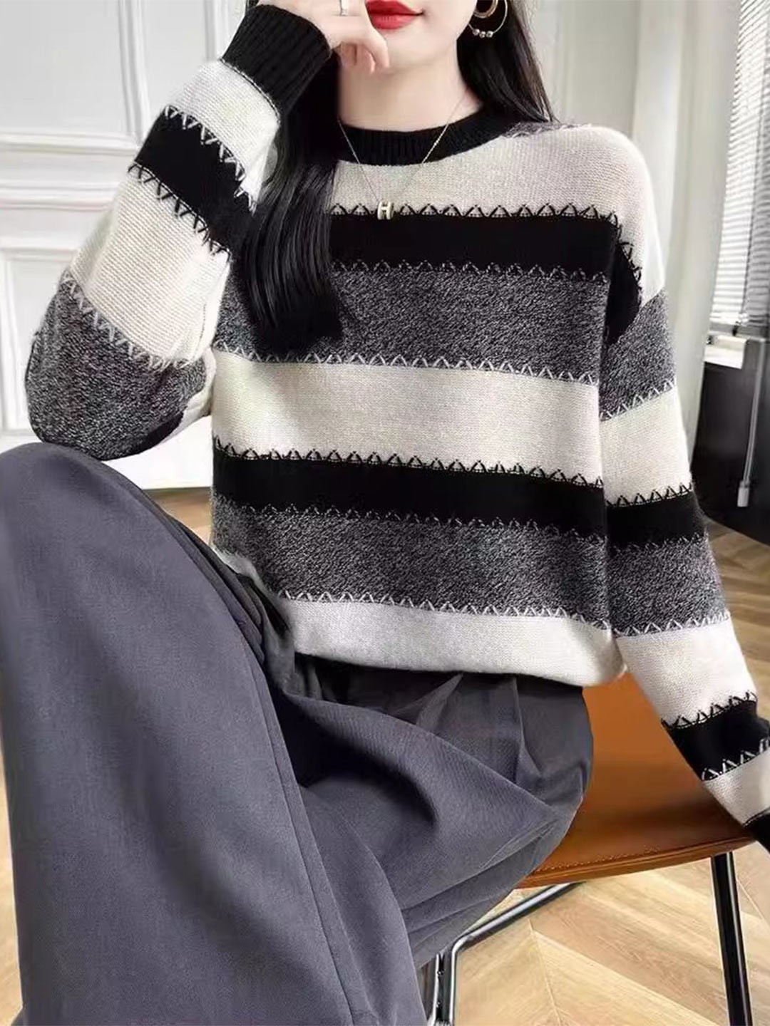 

StyleCast Women Striped Pullover, Black