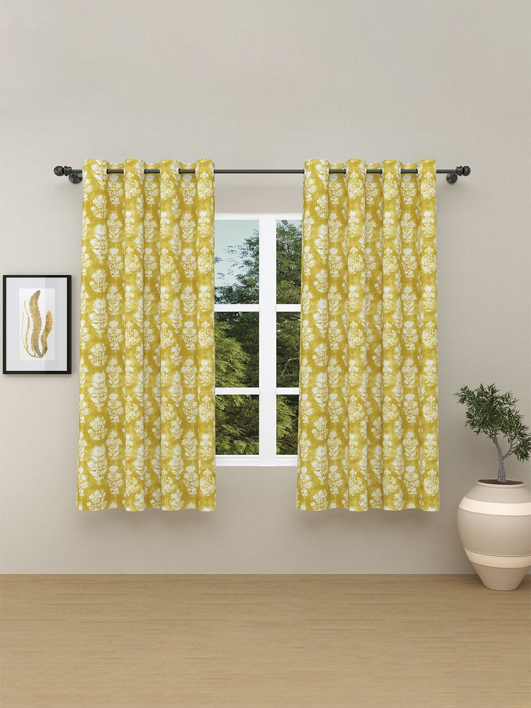 

haus & kinder Green & White 2 Pieces Floral Printed Room Darkening Window Curtains