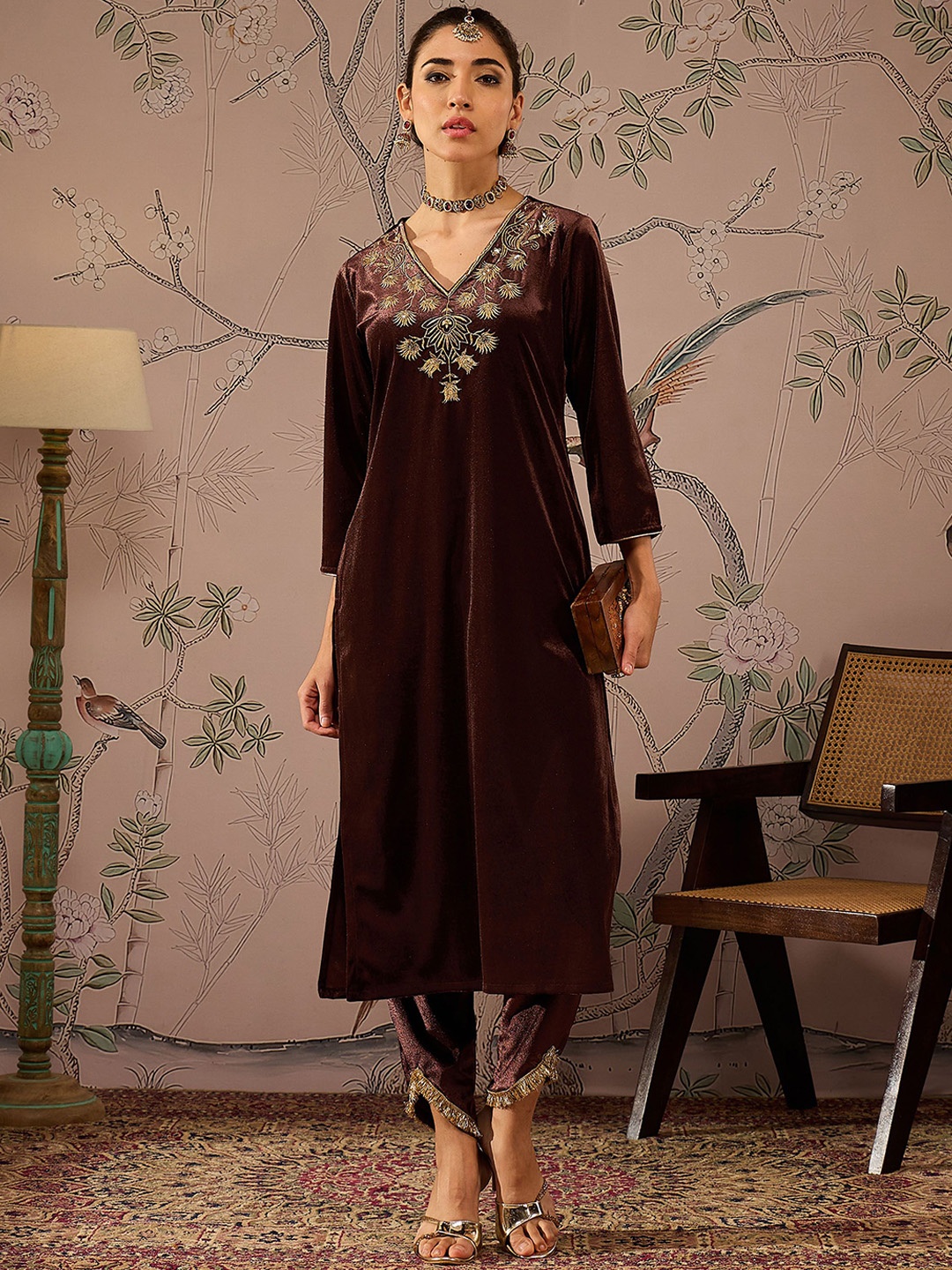 

Shae by SASSAFRAS Floral Embroidered V-Neck Three-Quarter Sleeves Regular Velvet Kurta, Brown
