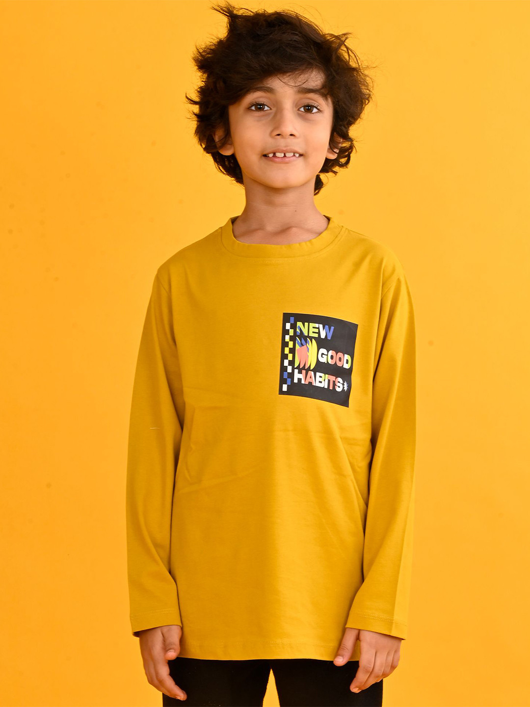 

Anthrilo Boys Pockets T-shirt, Mustard
