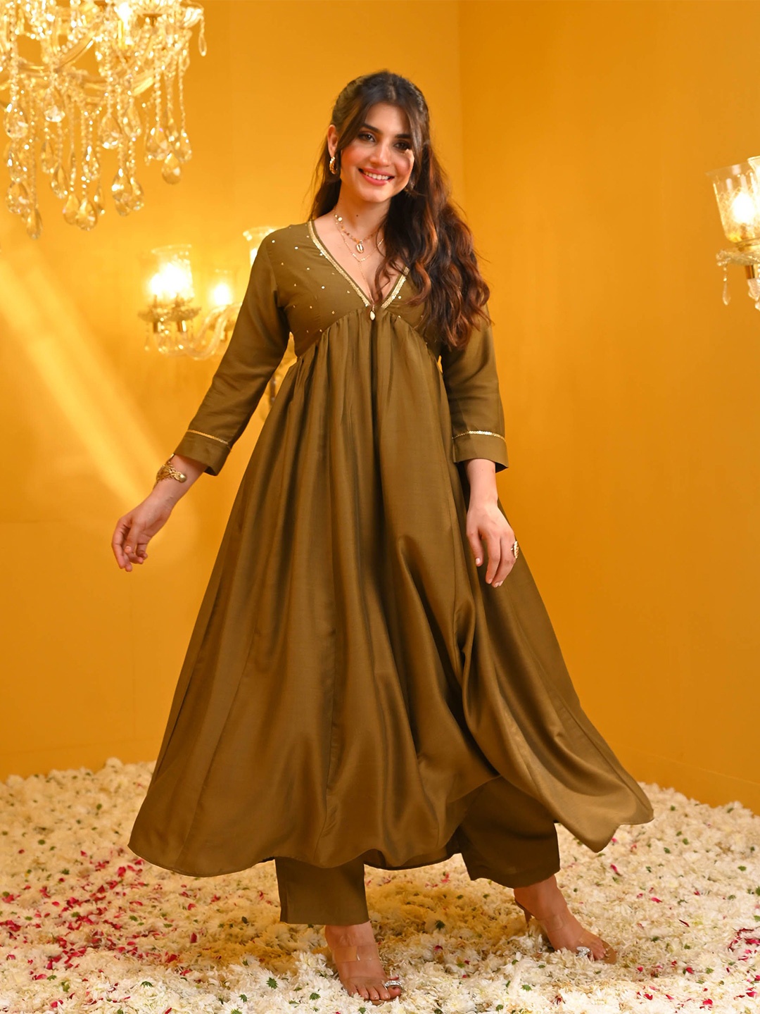 

Bunaai Sequinned Empire Anarkali Kurta With Trouser, Brown