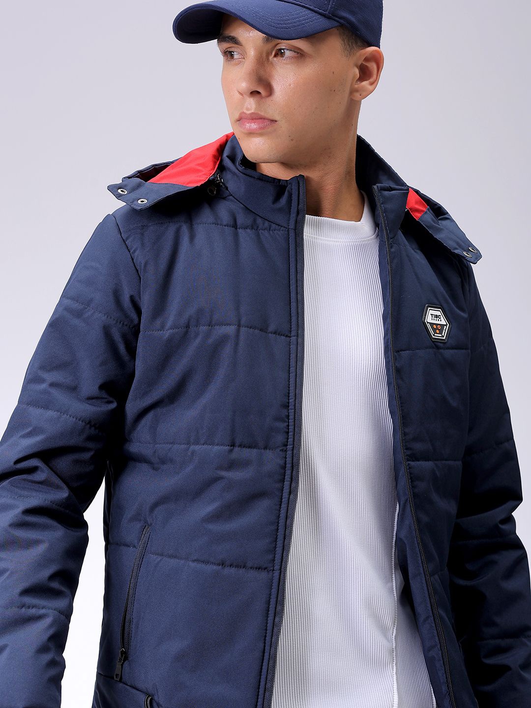 

The Indian Garage Co Men Slim Fit Zip-Front Puffer Jacket with Detachable Hood, Navy blue