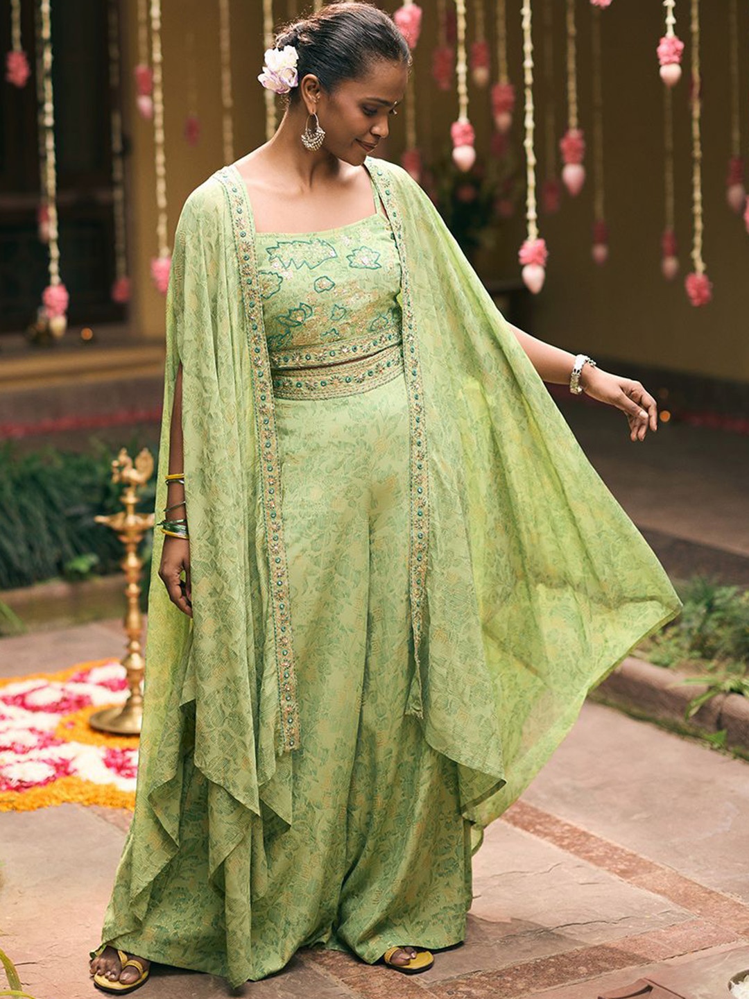 

Global Desi Embroidered Top with Trousers & Shrug, Green