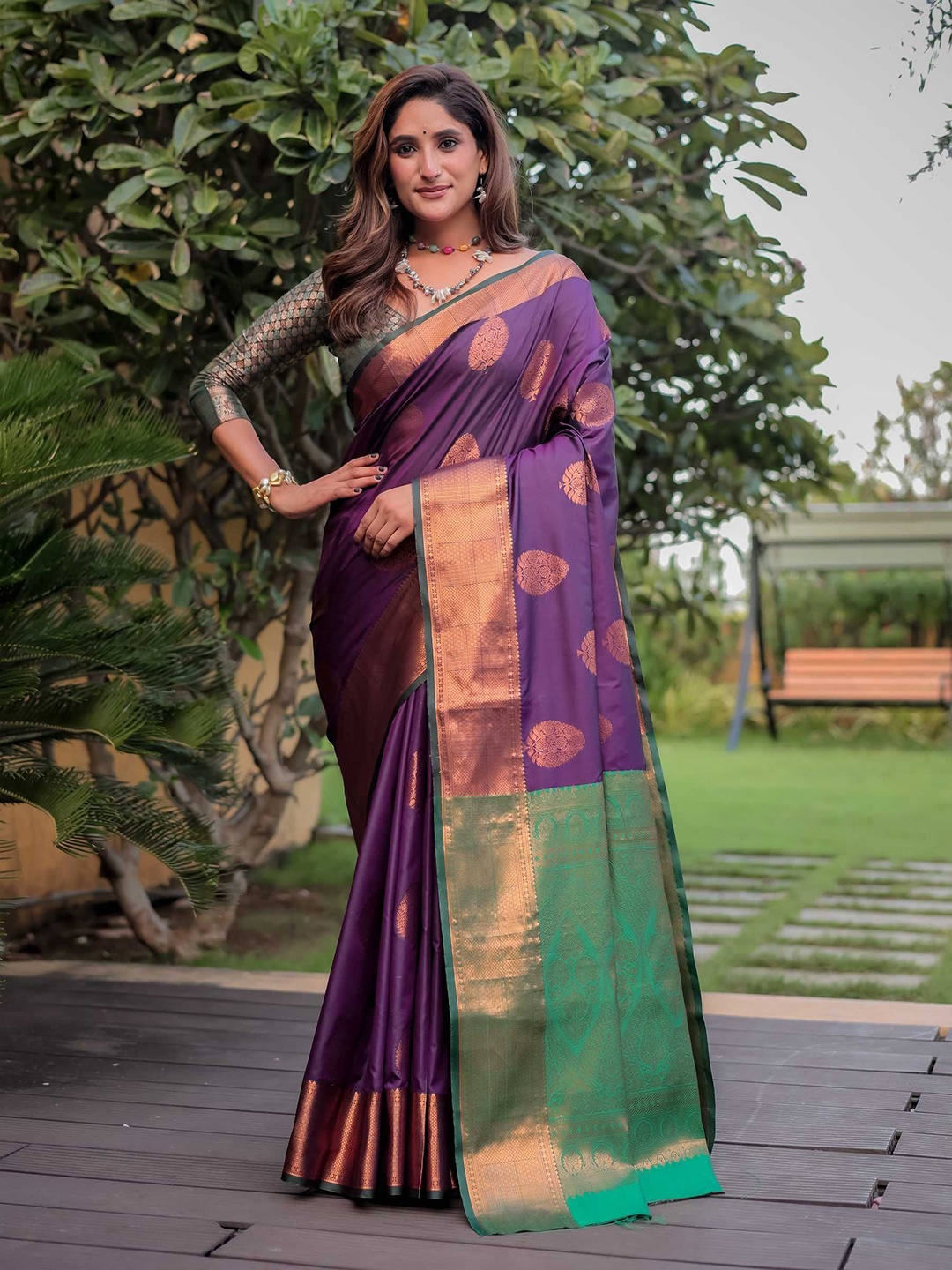 

Kandora Woven Design Zari Pure Silk Kanjeevaram Saree, Purple
