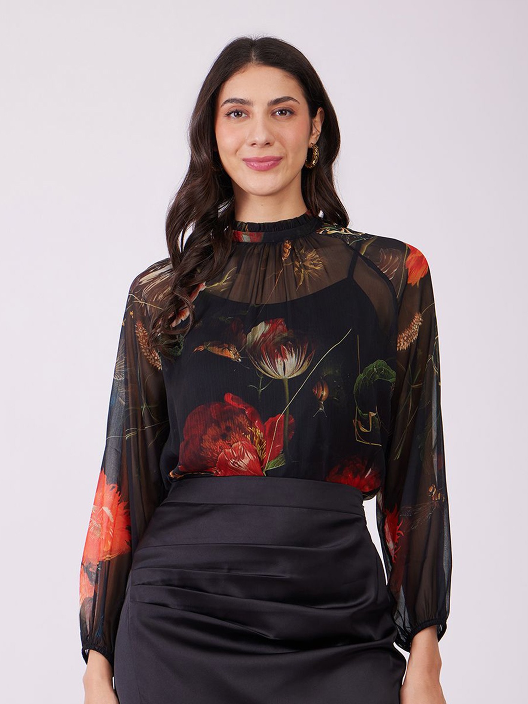 

FableStreet Women Floral Print Chiffon Top, Black