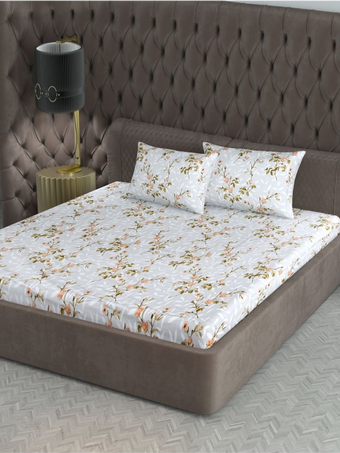 

Divine Casa Grey Floral Printed Pure Cotton 144 TC King Bedsheet Set 2.70 m x 2.70 m