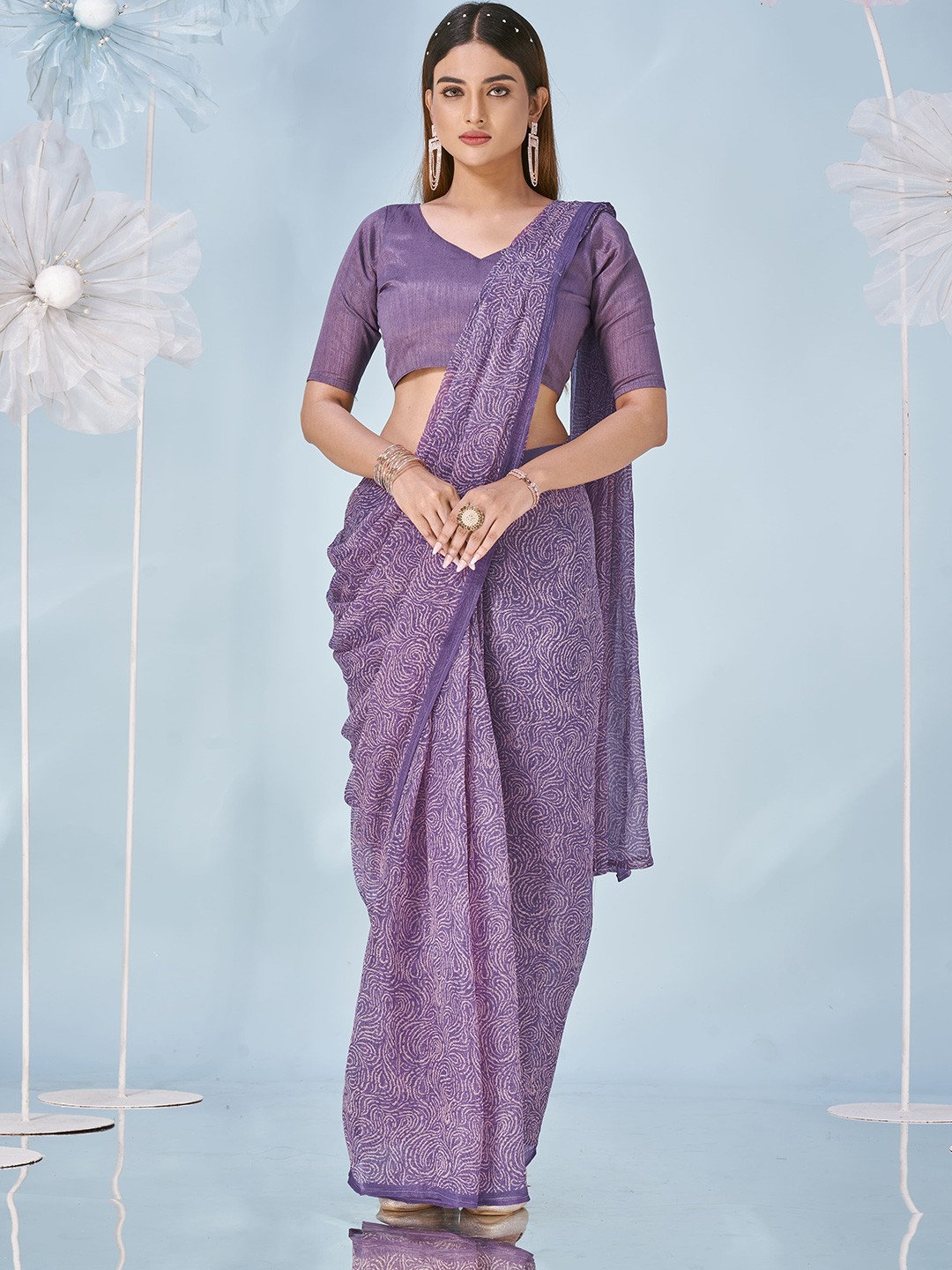 

AMOHA TRENDZ Abstract Printed Pure Chiffon Ready to Wear Saree, Purple
