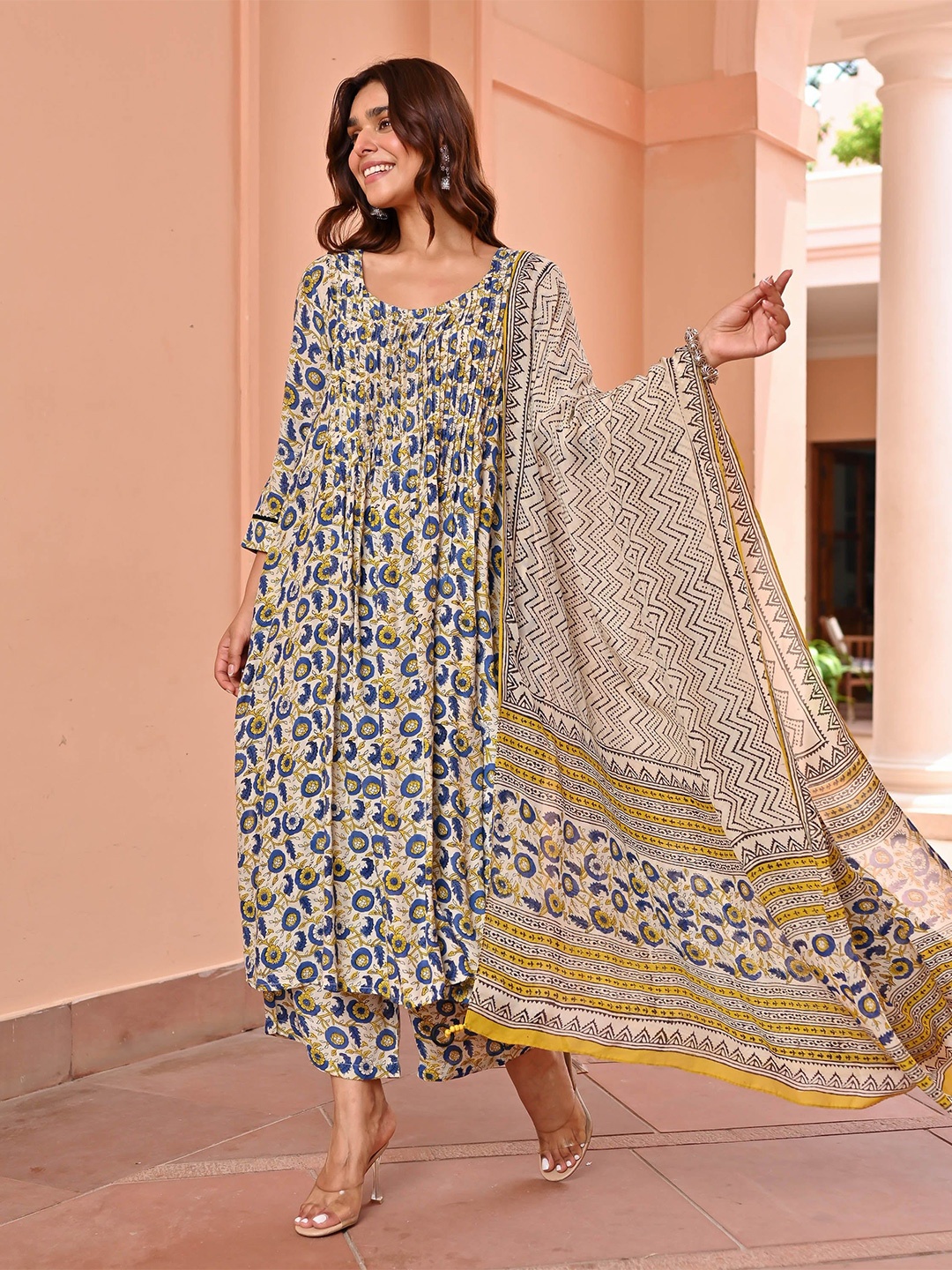 

Bunaai Floral Printed Pakistani Style Cotton Silk Kurta with Trousers & Dupatta, Beige