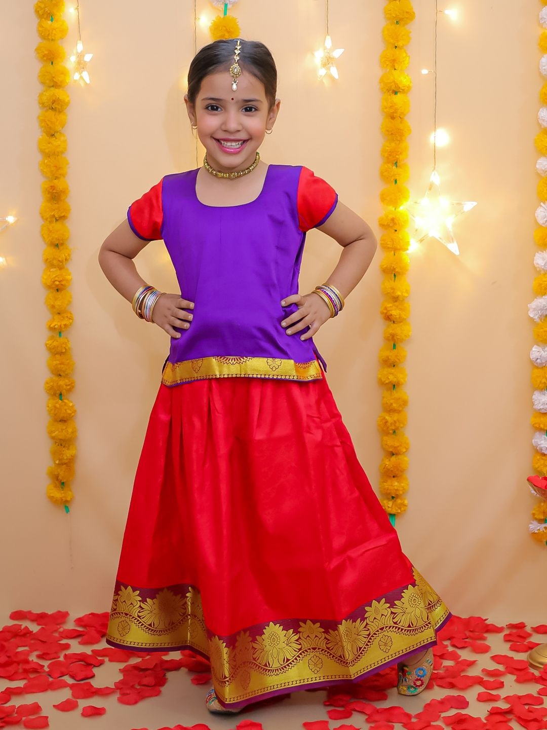 

BownBee Girls Woven Design Zari Ready to Wear Pavda Pattu Lehenga & Blouse, Purple