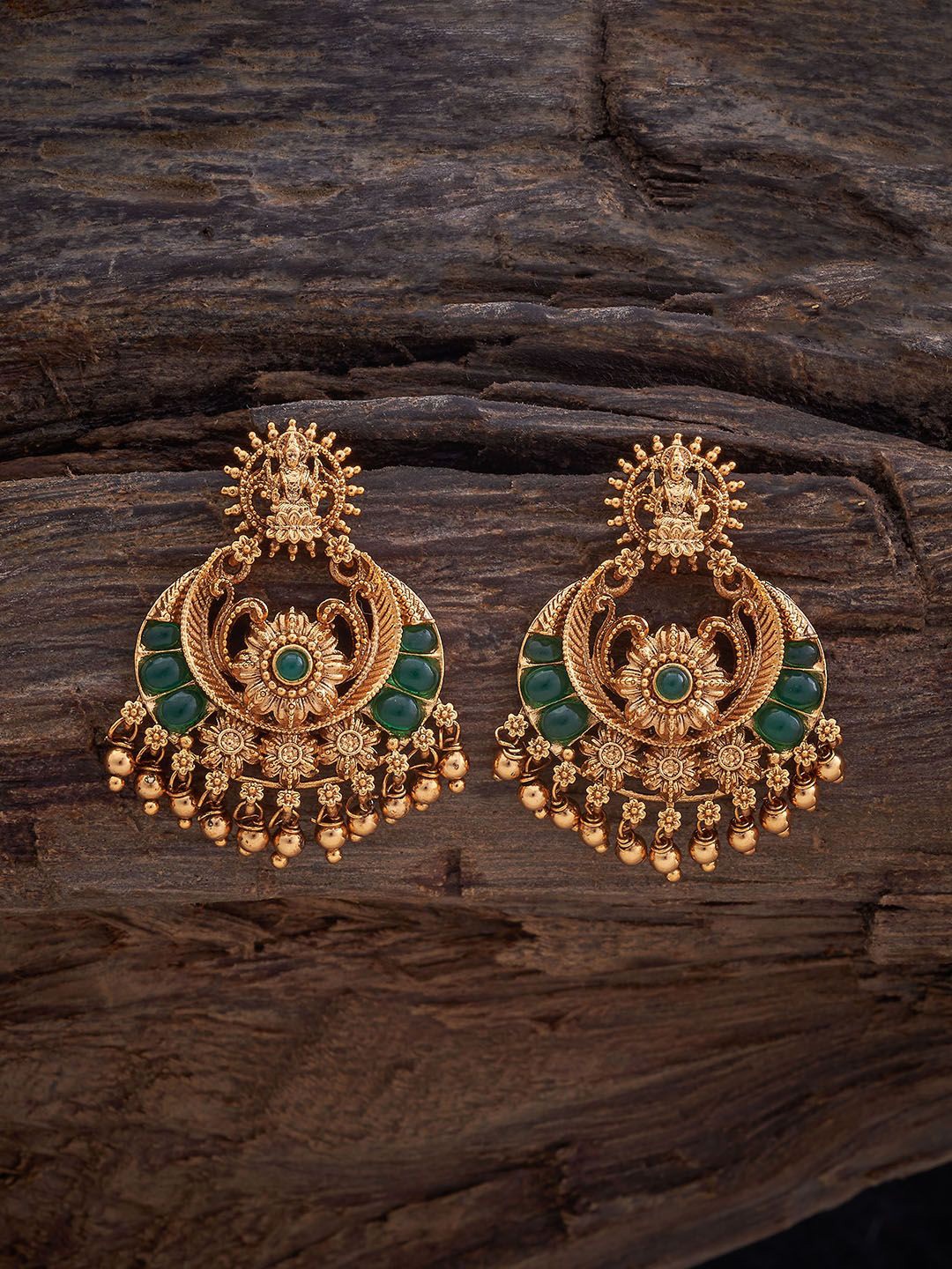 

Kushal's Fashion Jewellery Gold-Plated Crescent Shaped Stone Studded Chandbalis