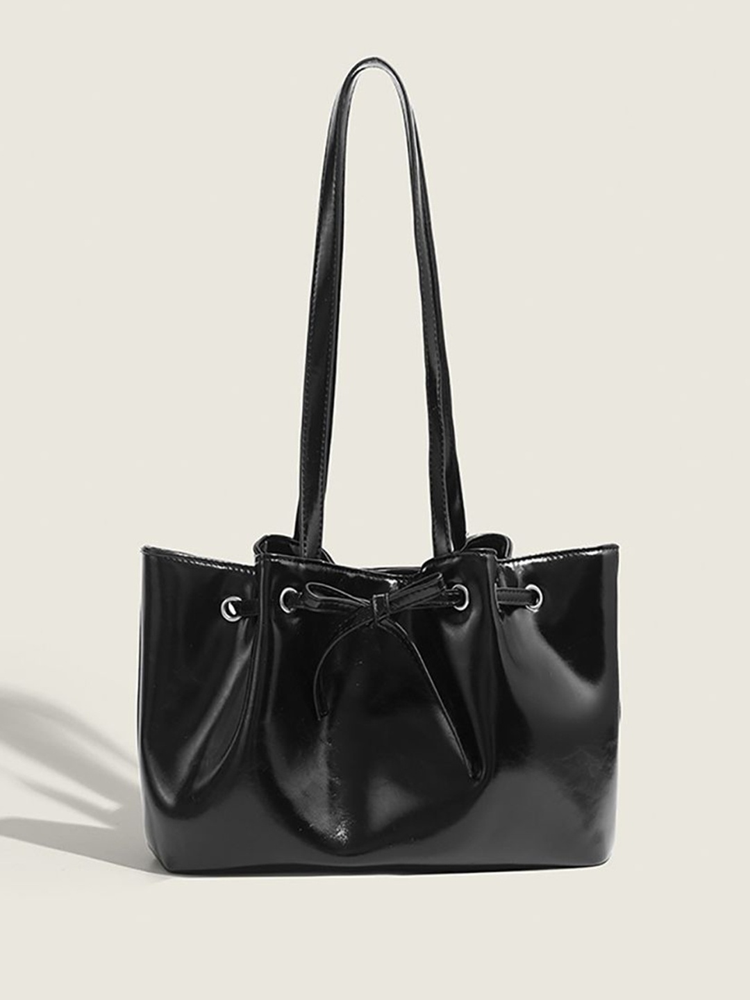 

StyleCast x Revolte Women Solid Shopper Shoulder Bag, Black