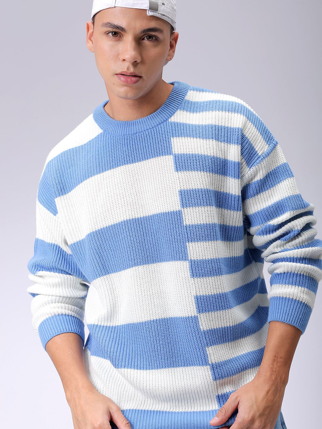 

The Indian Garage Co Men Striped Pullover, Blue