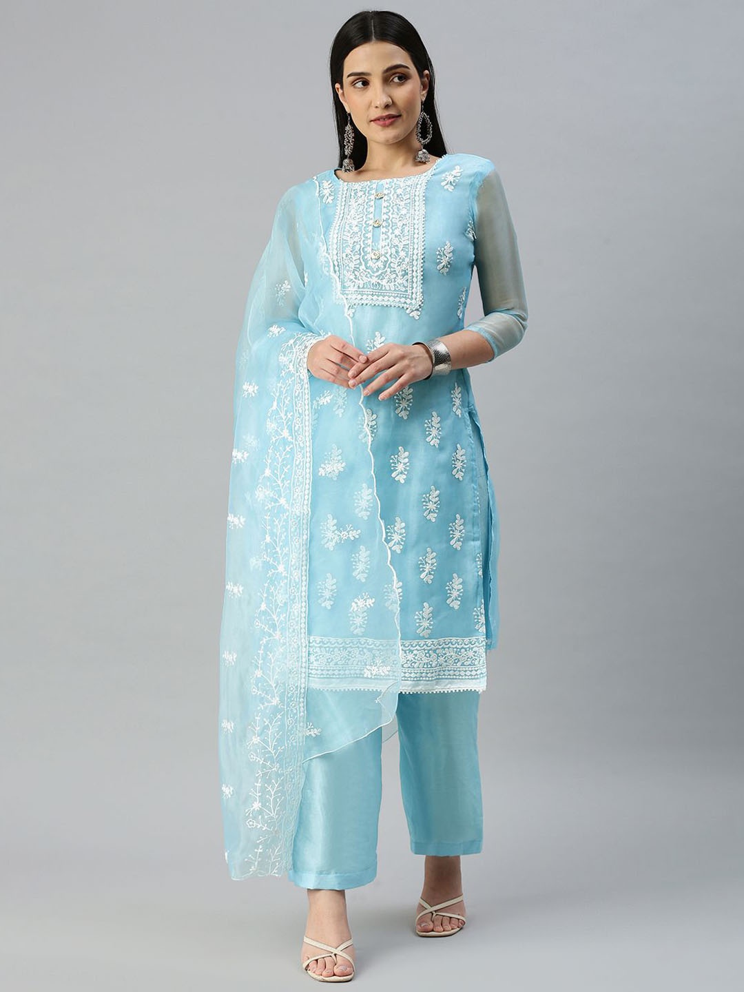 

Maroosh Embroidered Thread Work Organza Unstitched Dress Material, Blue