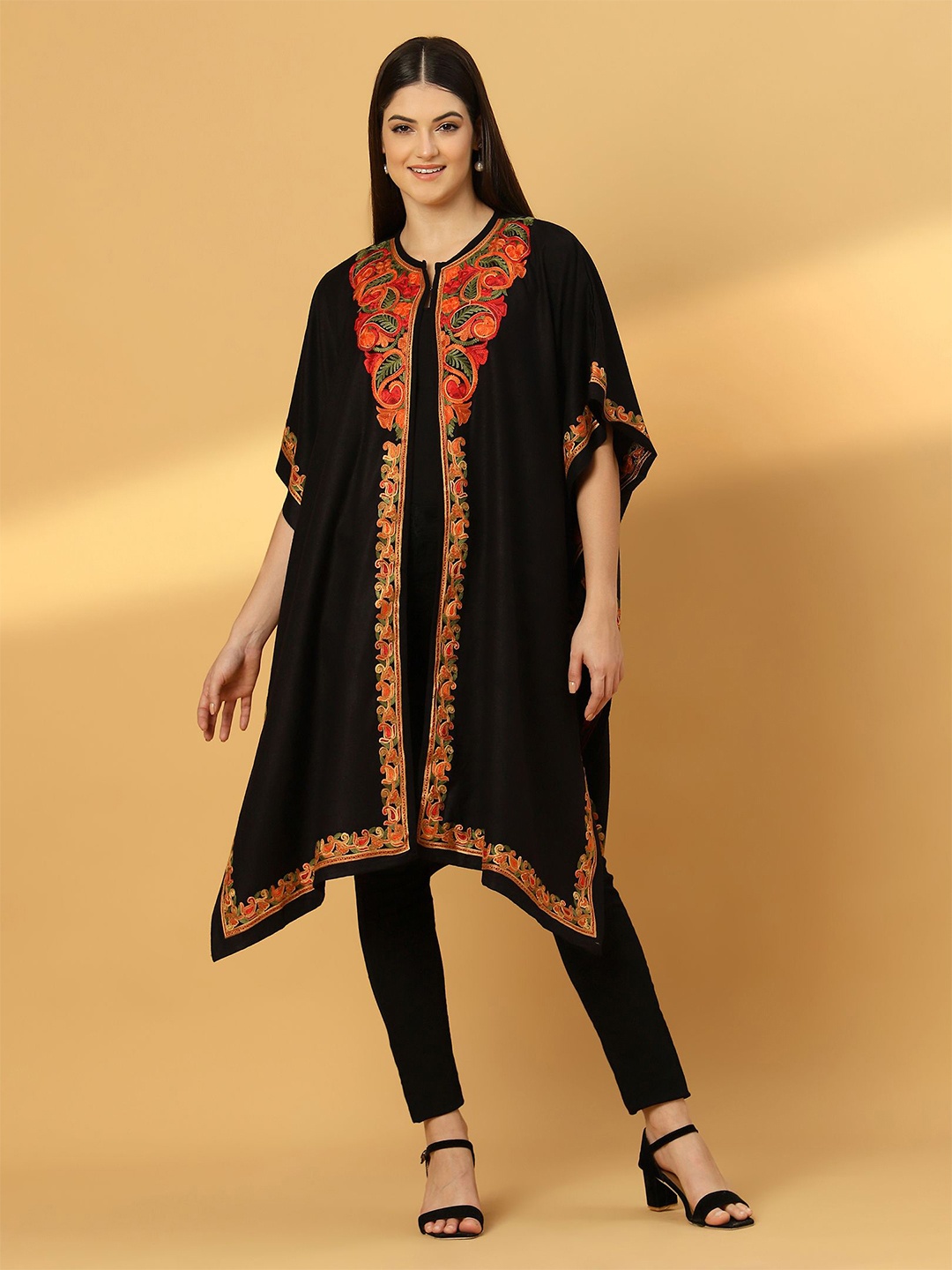 

Zamour Paisley Kashmiri Embroidered Open Front Pheran Shrug, Black