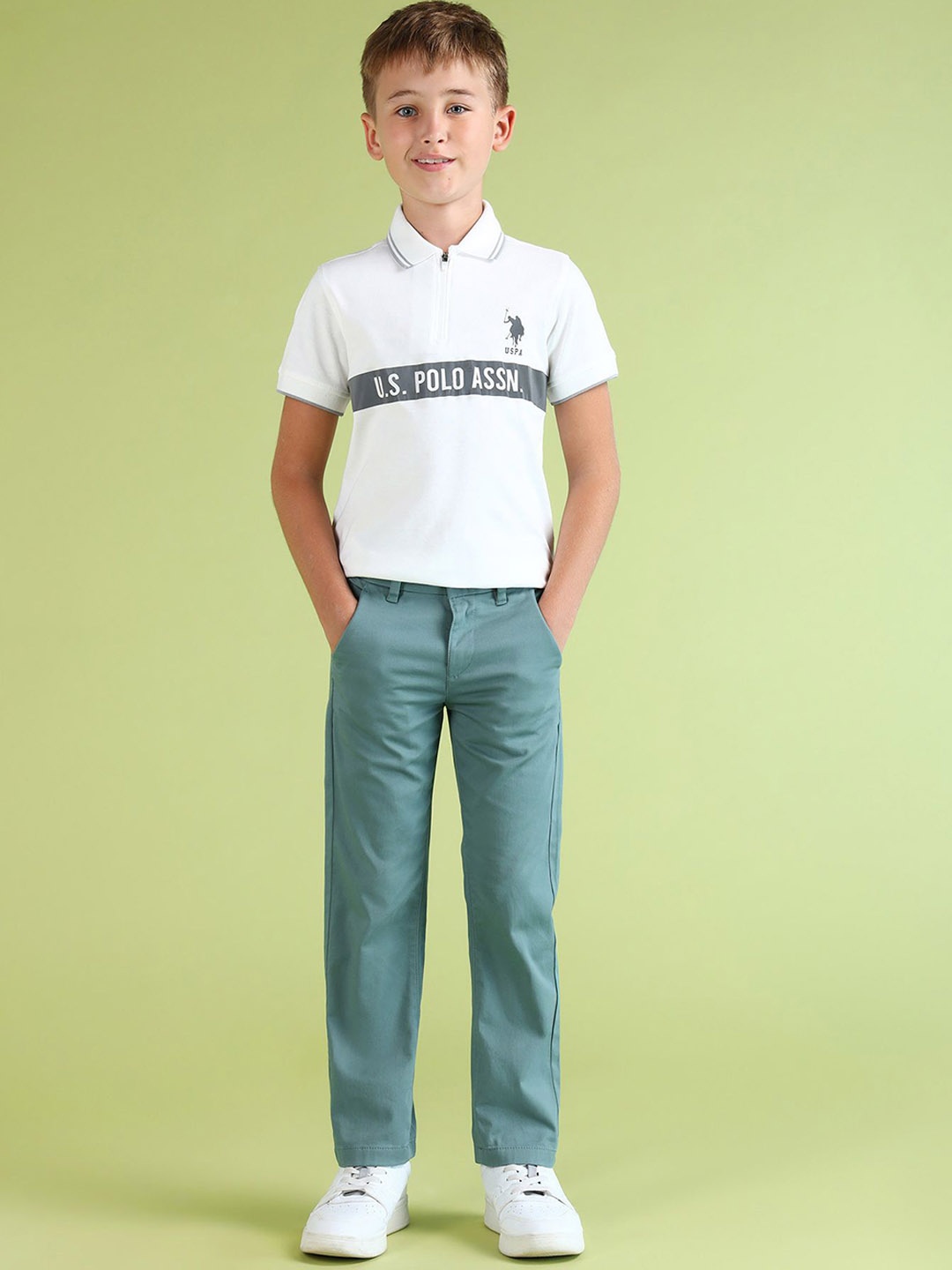 

U.S. Polo Assn. Kids Boys Urban Slim Slim Fit Mid-Rise Trousers, Green