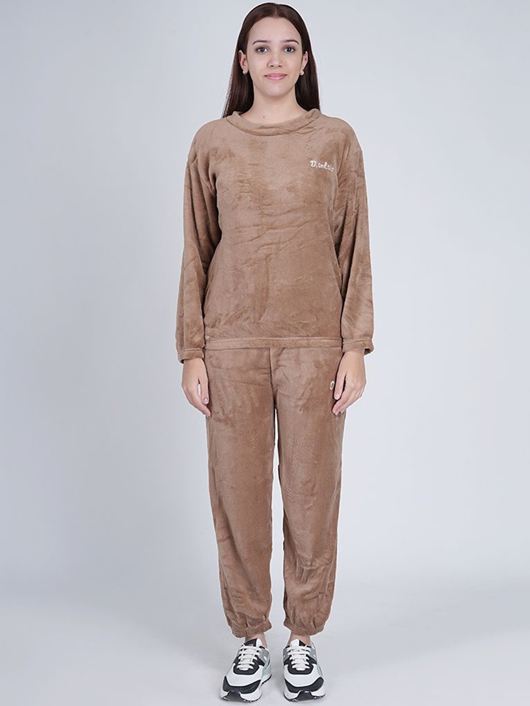 

Aartej Women Round Neck Sweatshirt & Trousers Winter Co-Ords, Brown