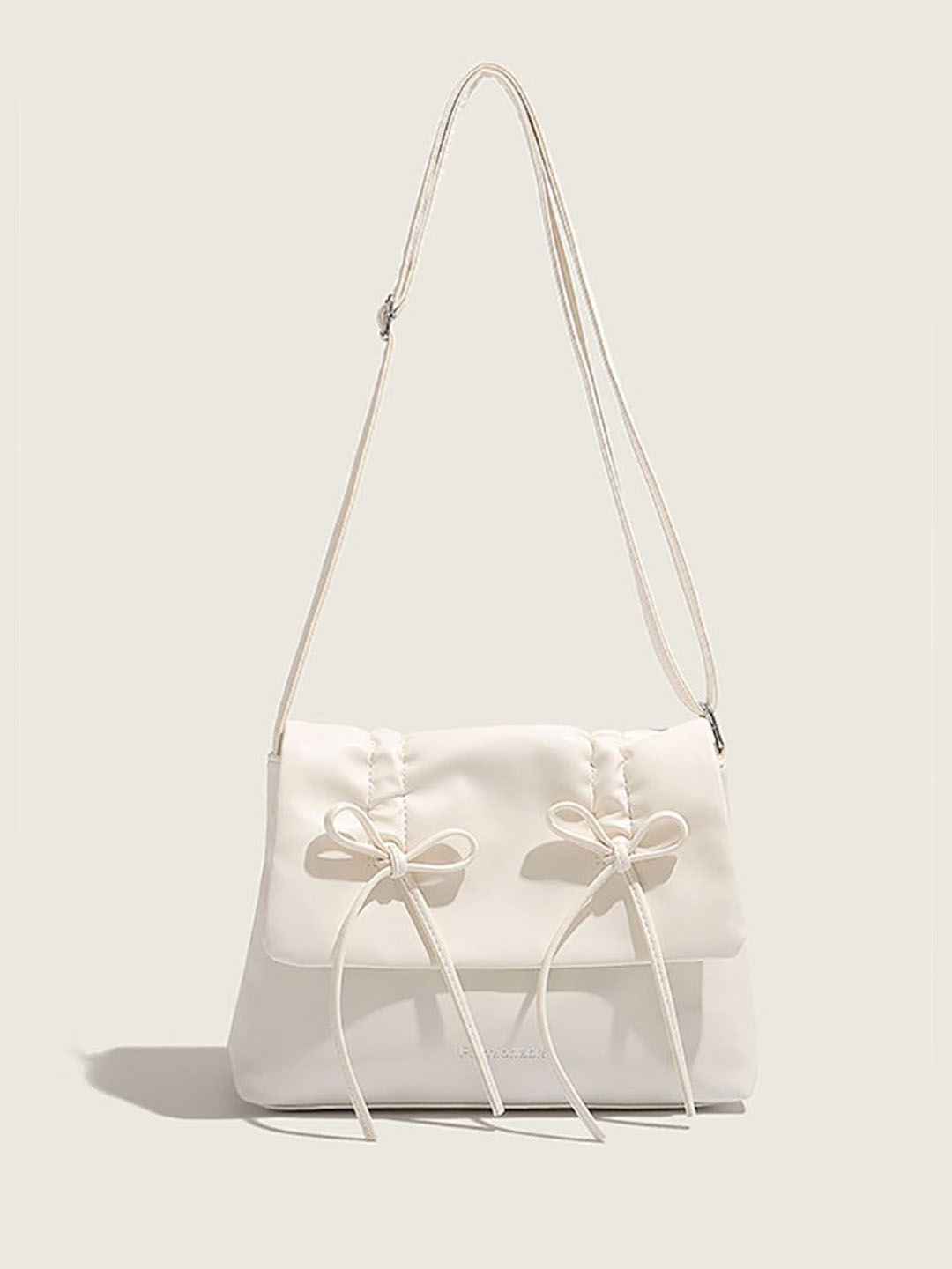 

StyleCast x Revolte Women Solid Shopper Shoulder Bag, White