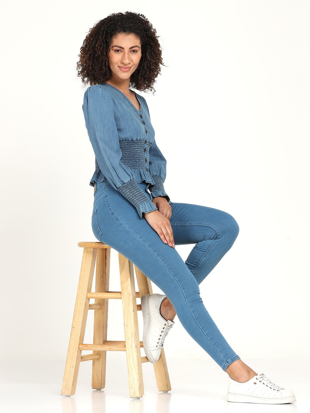 

URBAN POCHE Women V-Neck Puff Sleeves Top, Blue