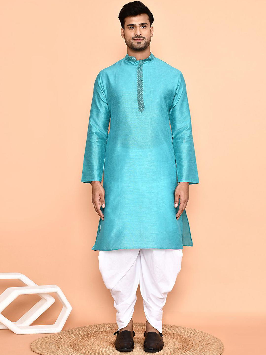 

Arihant Rai Sinha Mandarin Collar Long Sleeves Thread Work Dupion Silk Kurta With Patiala, Blue