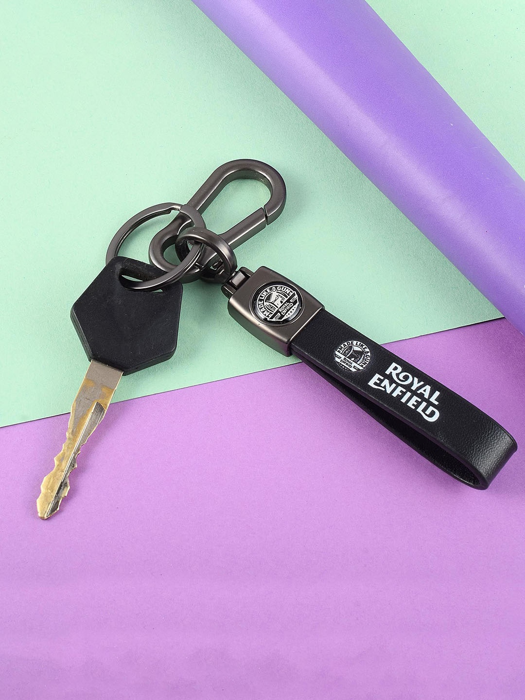 

MEMOIR Pure Leather Compatible With Royal Enfield Bullet Bike Key Chain, Black