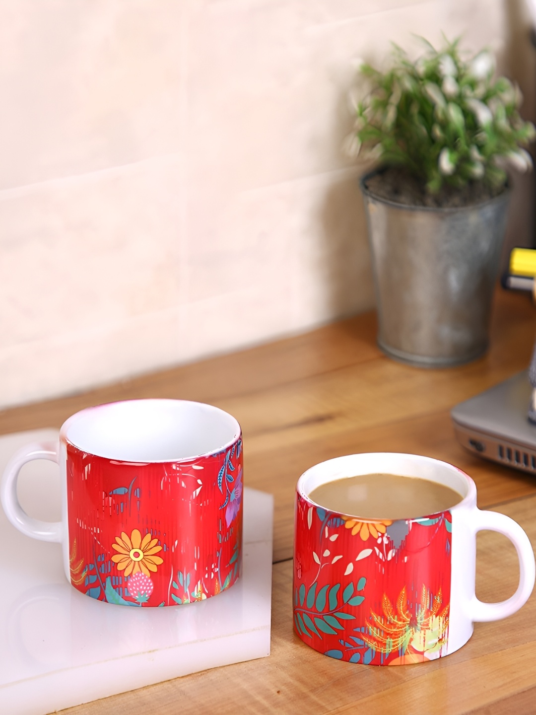 

PENTADECO Red & White 2 Pieces Floral Printed Ceramic Glossy Mugs 160 ml each