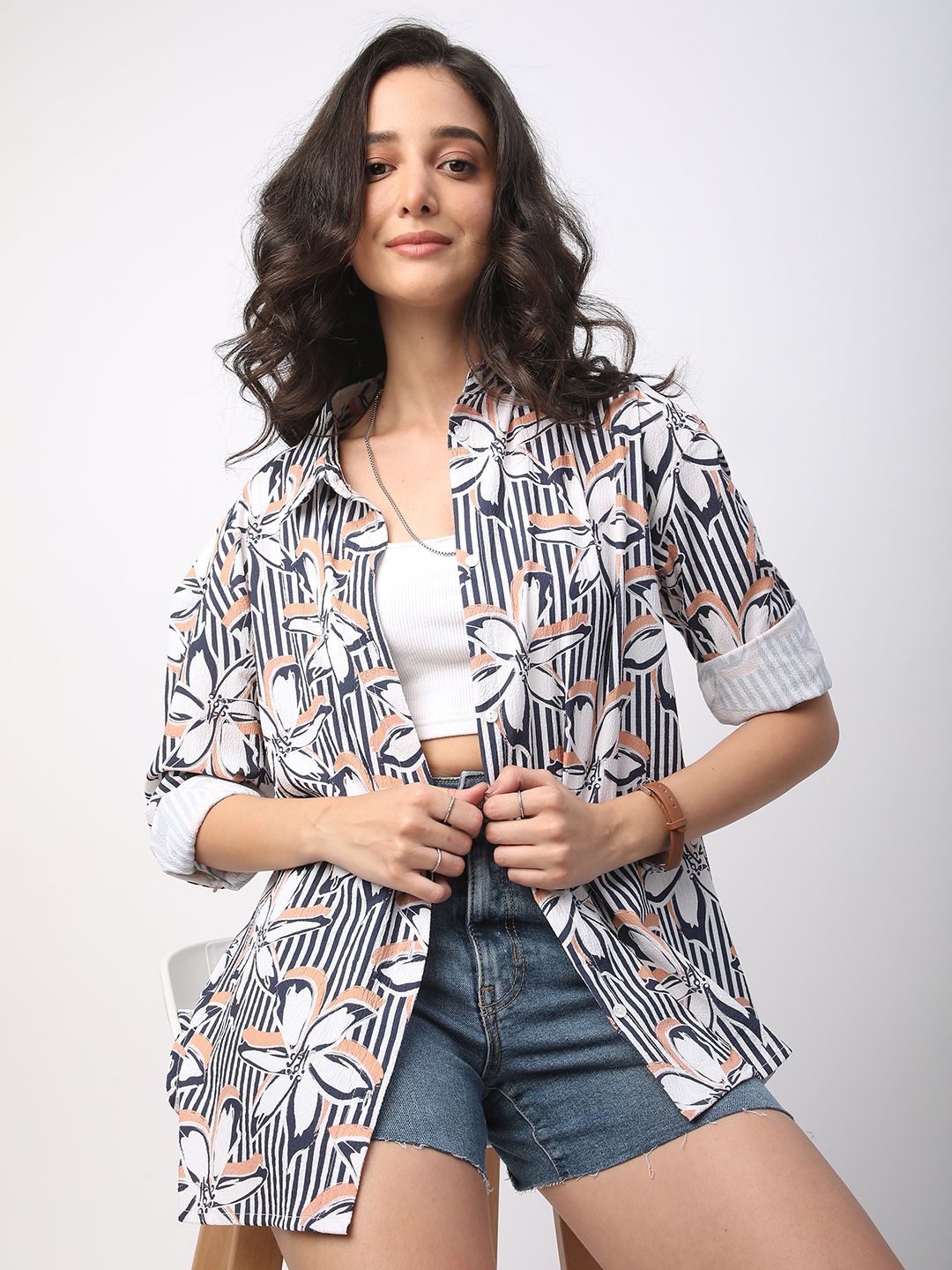 

VASTRADO Women Classic Spread Collar Floral Printed Oversized Casual Shirt, Navy blue